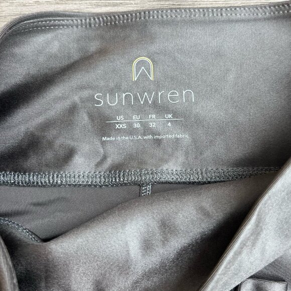 Sunwren Gunmetal Gray Shiny High Waisted Leggings Size XXS - Picture 3 of 5